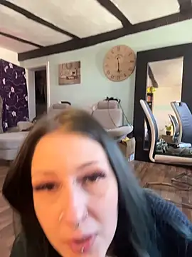 Seductively4 20 online show from 4, 3, 2026