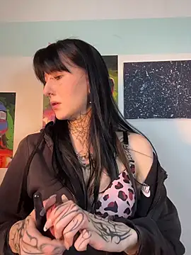 Snapshot of Seductively4_20 chatting on 14, 6, 2026 Seductively4 20 online show from 14, 6, 2026