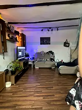 Seductively4 20 online show from 18, 11, 2025