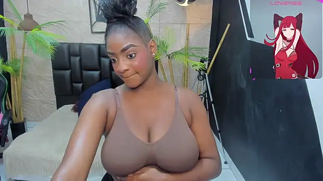 Snapshot of alana_bonny chatting on 12, 7, 2026 alana bonny online show from 12, 7, 2026