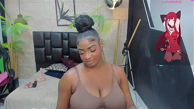 Snapshot of alana_bonny chatting on 18, 7, 2026 alana bonny online show from 18, 7, 2026