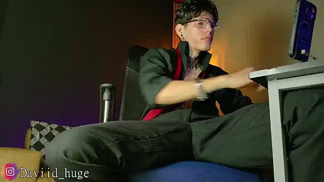 david huge online show from 4, 7, 2026