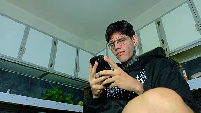 david huge online show from 20, 2, 2026