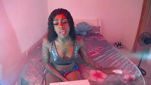 Snapshot of pink_7777 chatting on 9, 5, 2026 pink 7777 online show from 9, 5, 2026