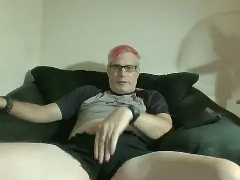 Snapshot of nerdy6 chatting on 8, 10, 2025 nerdy6 online show from 8, 10, 2025