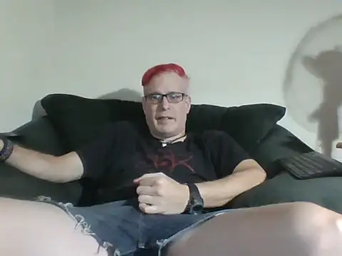 Snapshot of nerdy6 chatting on 18, 11, 2025 nerdy6 online show from 18, 11, 2025