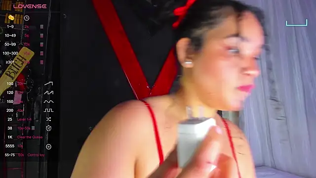 ivonne diaz1 online show from 10, 7, 2026