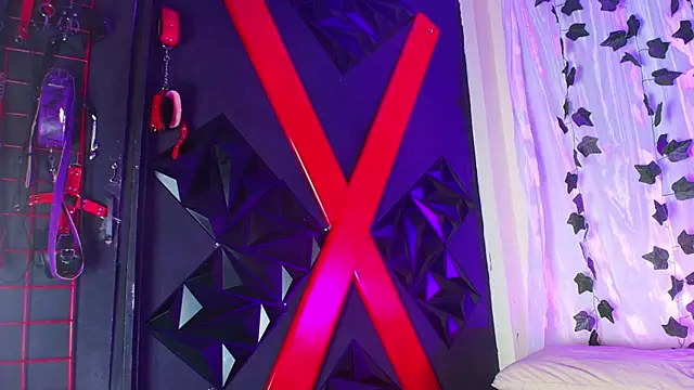 Snapshot of ivonne_diaz1 chatting on 25, 10, 2025 ivonne diaz1 online show from 25, 10, 2025