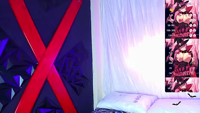 Snapshot of ivonne_diaz1 chatting on 9, 10, 2025 ivonne diaz1 online show from 9, 10, 2025