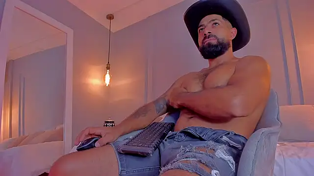 KylliamLevis online show from 9, 2, 2026