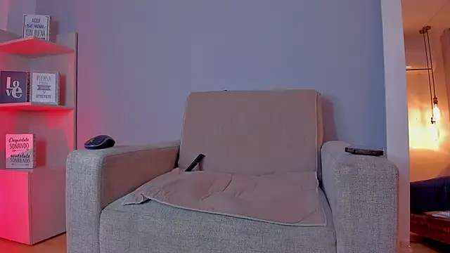 KylliamLevis online show from 11, 3, 2026