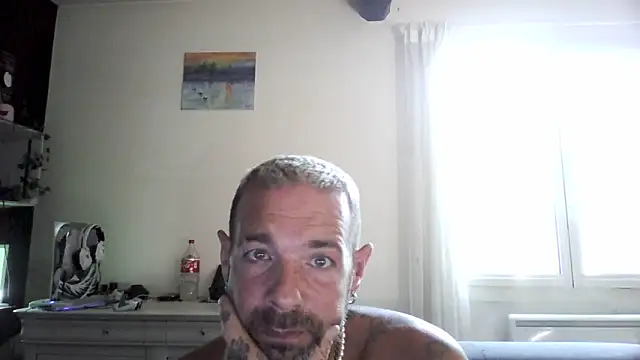 soumisdeblake83 online show from 16, 6, 2026