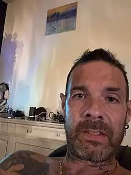 soumisdeblake83 online show from 28, 4, 2026