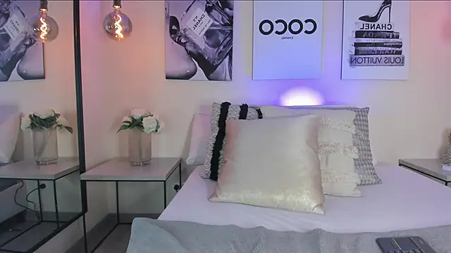 Samantha hotly online show from 31, 5, 2026