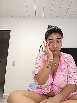 Snapshot of Samantha_hotly chatting on 18, 11, 2025 Samantha hotly online show from 18, 11, 2025