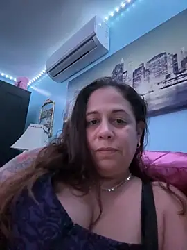 PrettyKittyMia online show from 22, 12, 2025