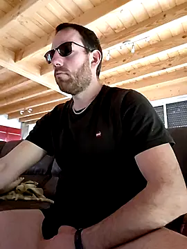 BrunJulienMetis online show from 13, 2, 2026