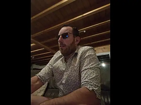 BrunJulienMetis online show from 9, 1, 2026