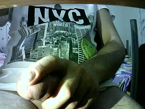 Snapshot of photo3995 chatting on 19, 9, 2025 photo3995 online show from 19, 9, 2025