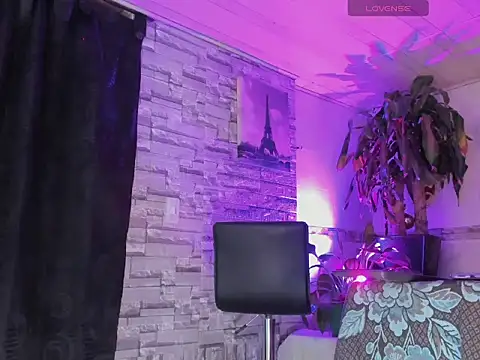 nazareth bigcocksexy online show from 15, 5, 2026