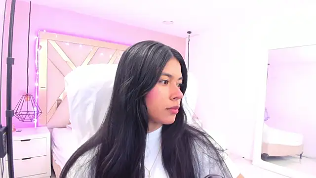 Snapshot of samantaa_shy chatting on 21, 5, 2026 samantaa shy online show from 21, 5, 2026