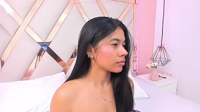 Snapshot of samantaa_shy chatting on 3, 6, 2026 samantaa shy online show from 3, 6, 2026