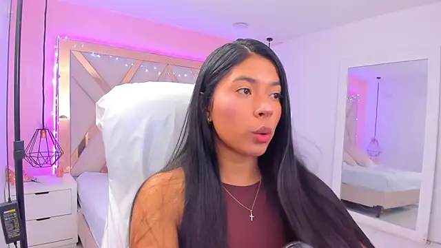 samantaa shy online show from 9, 3, 2026