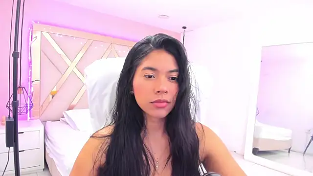 Snapshot of samantaa_shy chatting on 22, 5, 2026 samantaa shy online show from 22, 5, 2026