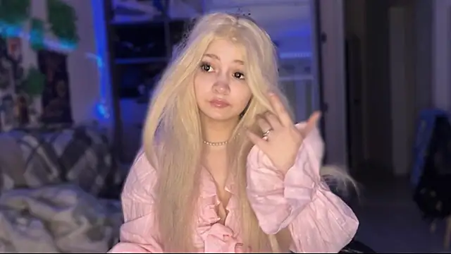 nikoli naw online show from 5, 3, 2026