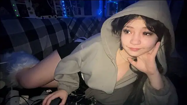 nikoli naw online show from 11, 2, 2026