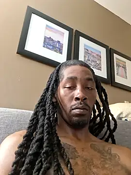 Snapshot of greenguyz3900 chatting on 9, 3, 2026 greenguyz3900 online show from 9, 3, 2026