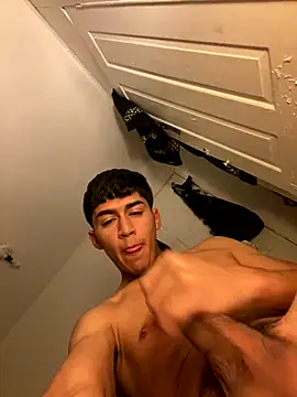 BadboyXXXMZ online show from 24, 11, 2025