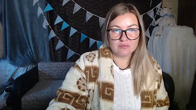 NikaSkylink online show from 7, 10, 2025