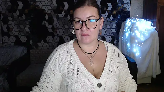 NikaSkylink online show from 1, 12, 2025