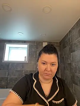 Snapshot of Liza_Will chatting on 3, 4, 2026 Liza Will online show from 3, 4, 2026