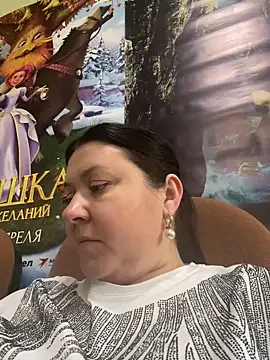Snapshot of Liza_Will chatting on 5, 4, 2026 Liza Will online show from 5, 4, 2026