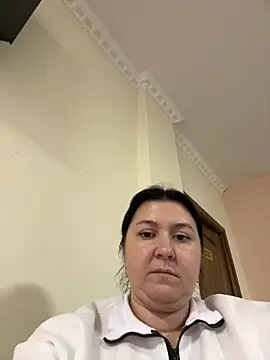 Snapshot of Liza_Will chatting on 8, 2, 2026 Liza Will online show from 8, 2, 2026