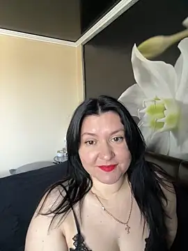 Snapshot of Liza_Will chatting on 8, 5, 2026 Liza Will online show from 8, 5, 2026
