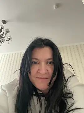 Snapshot of Liza_Will chatting on 3, 5, 2026 Liza Will online show from 3, 5, 2026