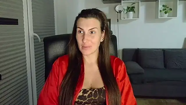 DonnaAmore online show from 7, 10, 2025