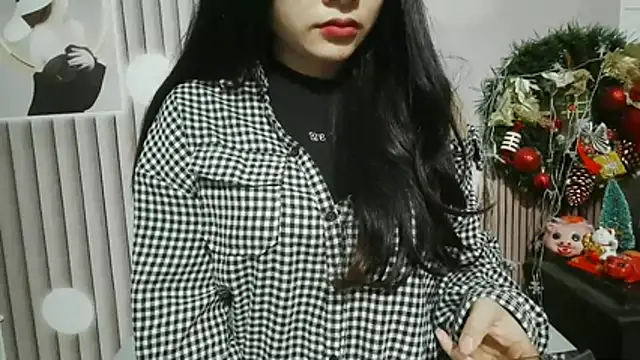 Emachiii online show from 23, 2, 2026