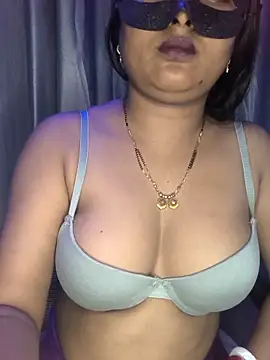 Snapshot of Nightgirl007 chatting on 10, 6, 2026 Nightgirl007 online show from 10, 6, 2026