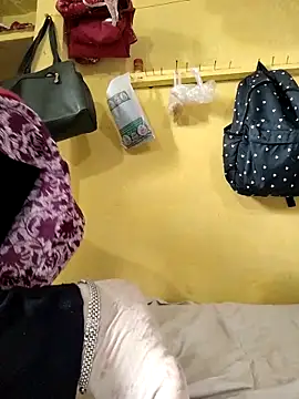 Cuty siya 143 online show from 19, 2, 2026