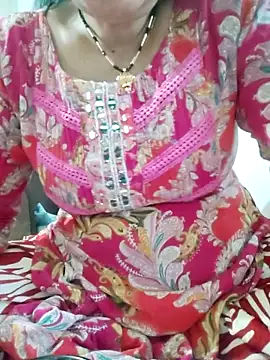 Cuty siya 143 online show from 20, 4, 2026