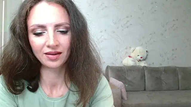 Snapshot of Amber_Carrol chatting on 10, 5, 2026 Amber Carrol online show from 10, 5, 2026