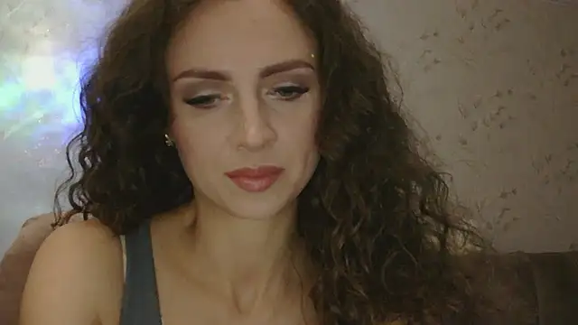 Amber Carrol online show from 18, 11, 2025