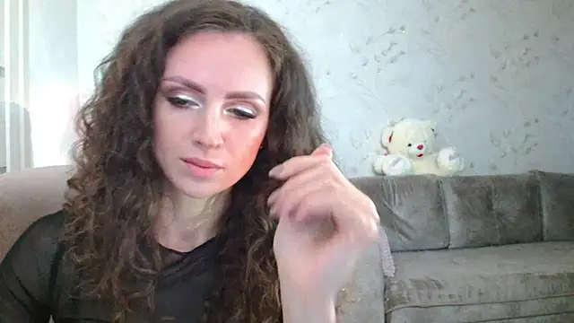Snapshot of Amber_Carrol chatting on 25, 4, 2026 Amber Carrol online show from 25, 4, 2026