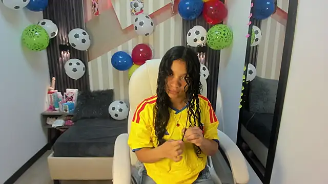 LittleeStar online show from 17, 6, 2026