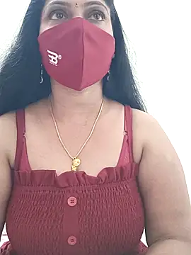 shivani27 online show from 18, 4, 2026