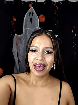 AntonelaMorriz online show from 25, 10, 2025